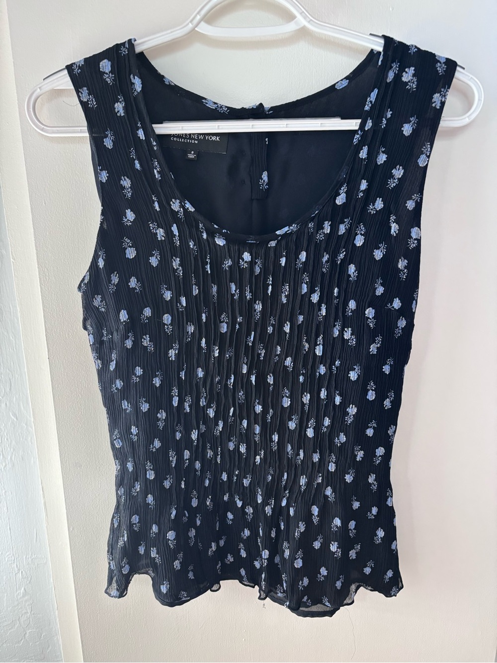Jones New York Vintage Y2K Silk Floral Tank Top